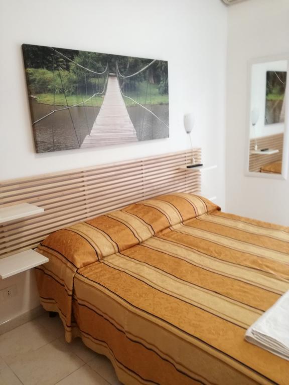 Testa Gioacchino B&B Rom